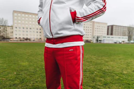 6 Reasons Why A Quality Tracksuit Belongs In Your Sports Wardrobe